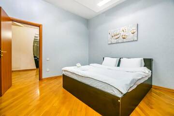 Фото номера Апартаменты с 3 спальнями Апартаменты Luxary Apartment Molocan Garden г. Баку 14