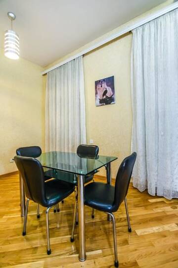 Фото номера Апартаменты с 3 спальнями Апартаменты Luxary Apartment Molocan Garden г. Баку 82