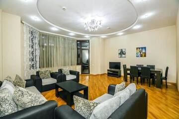 Фото номера Апартаменты с 3 спальнями Апартаменты Luxary Apartment Molocan Garden г. Баку 83