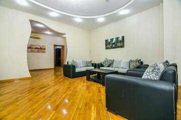 Фото номера Апартаменты с 3 спальнями Апартаменты Luxary Apartment Molocan Garden г. Баку 84