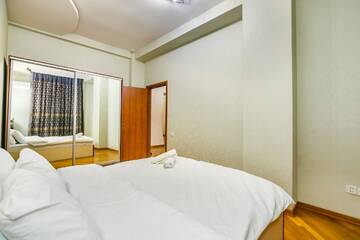 Фото номера Апартаменты с 3 спальнями Апартаменты Luxary Apartment Molocan Garden г. Баку 10
