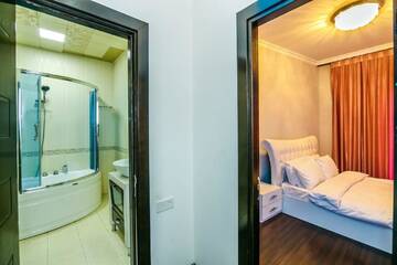 Фото номера Апартаменты с 3 спальнями Апартаменты Apartment on Tarqovu centr г. Баку 23