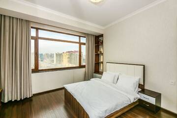 Фото номера Апартаменты с 3 спальнями Апартаменты Apartment on Tarqovu centr г. Баку 40