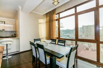 Фото номера Апартаменты с 3 спальнями Апартаменты Apartment on Tarqovu centr г. Баку 98