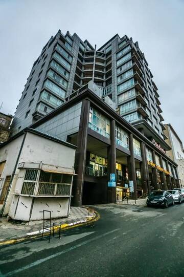 Фото номера Апартаменты с 3 спальнями Апартаменты Apartment on Tarqovu centr г. Баку 93