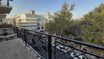 Фото номера Апартаменты с 2 спальнями Апартаменты Delux Apartment in Baku Nizami street г. Баку 38