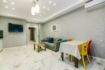 Фото номера Апартаменты с 2 спальнями Апартаменты Art Nouveau Apartment in the city center by Time Group г. Баку 35