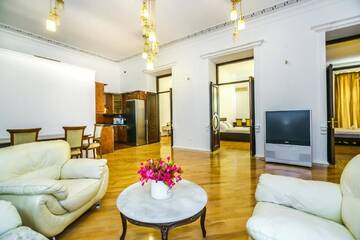 Фото Апартаменты VIP APARTAMENT NIZAMI STREET г. Баку 5