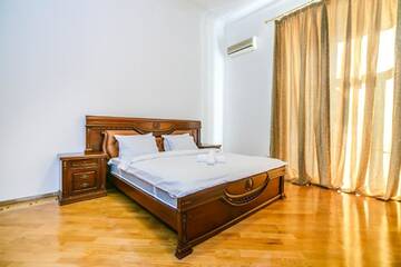 Фото номера Апартаменты с 3 спальнями Апартаменты VIP APARTAMENT NIZAMI STREET г. Баку 18