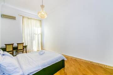 Фото номера Апартаменты с 3 спальнями Апартаменты VIP APARTAMENT NIZAMI STREET г. Баку 67