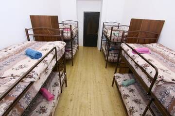 Фото Апартаменты Empe rial hostel г. Баку 3