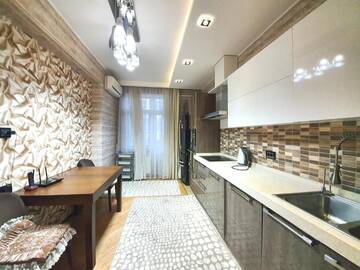 Фото номера Апартаменты с 3 спальнями Апартаменты Stunning apartment in the city center by Time Group г. Баку 8