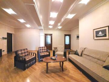 Фото номера Апартаменты с 3 спальнями Апартаменты Stunning apartment in the city center by Time Group г. Баку 24
