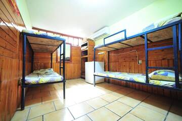 Фото номера Одноместный номер Хостелы Relux hostel г. Баку 6