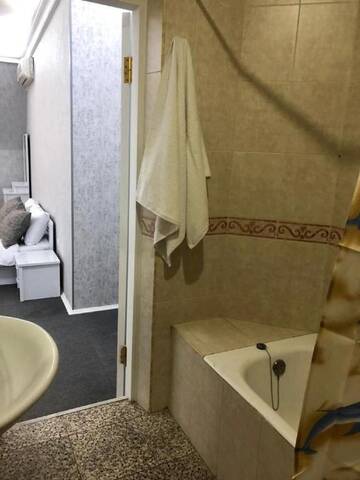 Фото номера Апартаменты с 2 спальнями Апартаменты Vip Apartss Hotel г. Баку 138