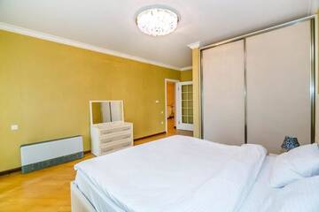 Фото номера Апартаменты с 3 спальнями Апартаменты Luxary Apartment On Tarqovu Centr г. Баку 42