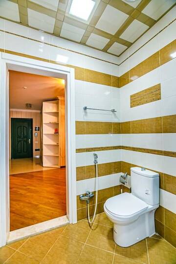 Фото номера Апартаменты с 3 спальнями Апартаменты Luxary Apartment On Tarqovu Centr г. Баку 27