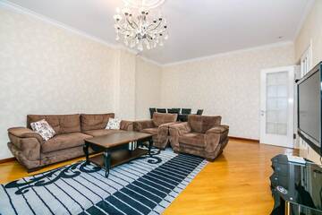 Фото номера Апартаменты с 3 спальнями Апартаменты Luxary Apartment On Tarqovu Centr г. Баку 65