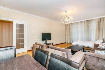 Фото номера Апартаменты с 3 спальнями Апартаменты Luxary Apartment On Tarqovu Centr г. Баку 64