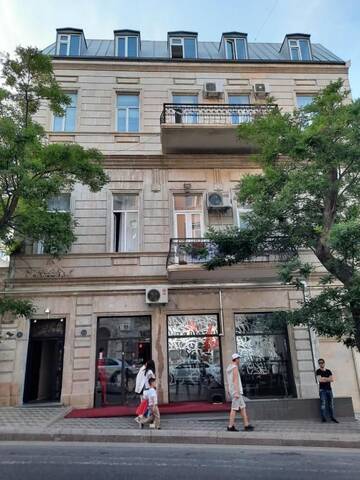 Фото номера Апартаменты - 1-й этаж Апарт-отели Nizami street hotel apartment г. Баку 35