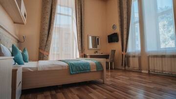 Фото номера Одноместный номер с балконом Отель Targovi Hotel Baku г. Баку 10