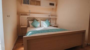 Фото номера Стандартный одноместный номер Отель Targovi Hotel Baku г. Баку 12