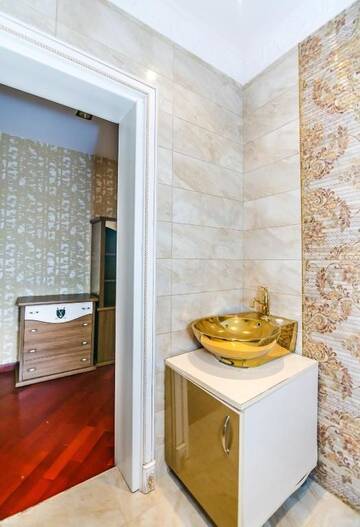 Фото номера Апартаменты Апартаменты VIP baroque apartment by Time Group г. Баку 74