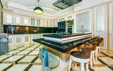 Фото номера Апартаменты Апартаменты VIP baroque apartment by Time Group г. Баку 53