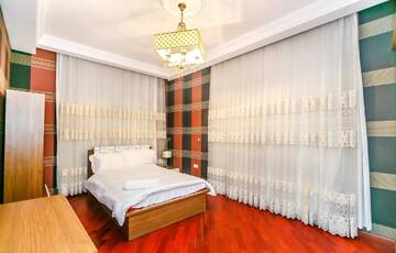 Фото номера Апартаменты Апартаменты VIP baroque apartment by Time Group г. Баку 21