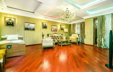 Фото номера Апартаменты Апартаменты VIP baroque apartment by Time Group г. Баку 66