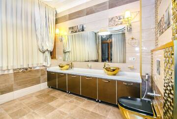 Фото номера Апартаменты Апартаменты VIP baroque apartment by Time Group г. Баку 36