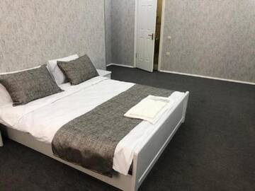 Фото номера Четырехместный номер Делюкс Отель Nizami street hotel 1 г. Баку 5