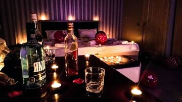 Фото номера Люкс с видом на город Отель SECRET HOTEL BAKU г. Баку 11