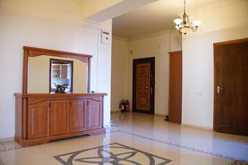 Фото Апартаменты Nizami Street г. Баку 1