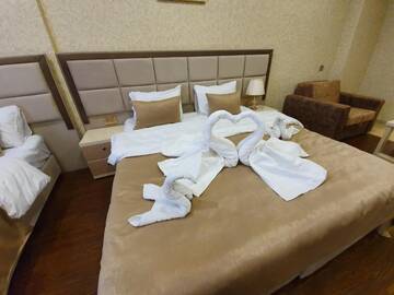 Фото номера Трехместный номер «Комфорт» Отель El Royal Hotel г. Баку 7