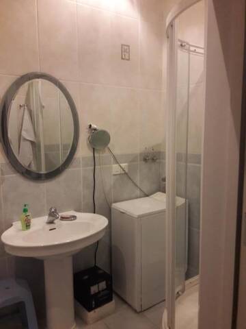 Фото номера Апартаменты с 2 спальнями Апартаменты National Library 1 BEDROOM г. Баку 16