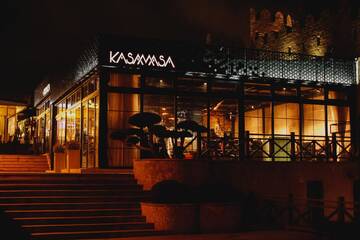 Фото номера Улучшенный номер с кроватью размера «king-size» Отель Kasamasa Hotel г. Баку 4