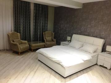 Фото номера Апартаменты с 2 спальнями Апартаменты Deluxe Apartment Azure г. Баку 89