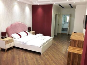 Фото номера Апартаменты с 2 спальнями Апартаменты Deluxe Apartment Azure г. Баку 39