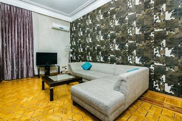 Фото номера Апартаменты с балконом Апартаменты VIP Apartment On Shaurma 6 Rooms г. Баку 58
