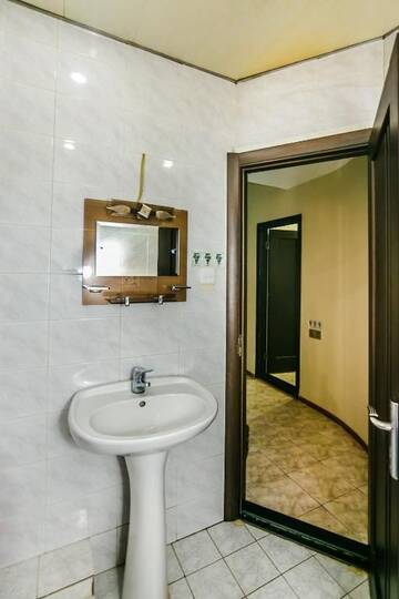 Фото номера Апартаменты с балконом Апартаменты VIP Apartment On Shaurma 6 Rooms г. Баку 109