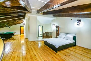 Фото номера Апартаменты с балконом Апартаменты VIP Apartment On Shaurma 6 Rooms г. Баку 27