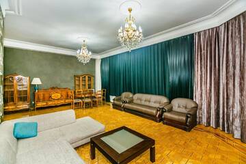 Фото номера Апартаменты с балконом Апартаменты VIP Apartment On Shaurma 6 Rooms г. Баку 7