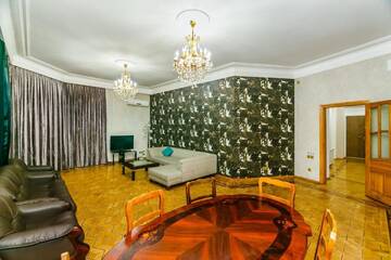 Фото номера Апартаменты с балконом Апартаменты VIP Apartment On Shaurma 6 Rooms г. Баку 63