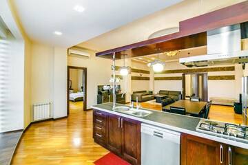 Фото номера Улучшенные апартаменты с сауной Апартаменты Apartment On MADO г. Баку 47