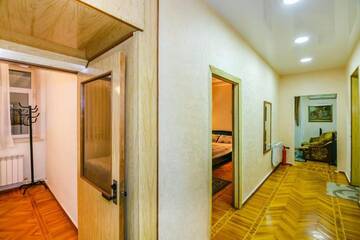 Фото номера Апартаменты с 2 спальнями Апартаменты Apartment in Nizami street Fountain Square г. Баку 50