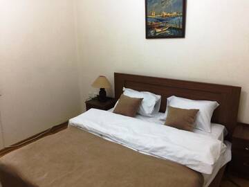 Фото номера Апартаменты с 3 спальнями Апартаменты Nizami Street Apartment 66 г. Баку 13