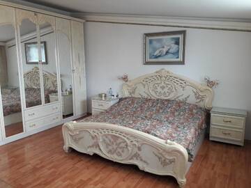Фото Апартаменты AKHUNDOV GARDEN Apatment 2 Bedrooms г. Баку 2