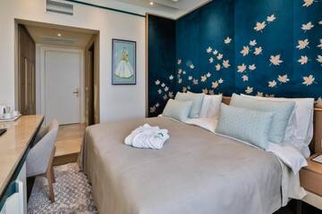 Фото номера Стандартный номер с кроватью размера &quot;king-size&quot; Отель Dreamland Golf Hotel Baku г. Баку 11