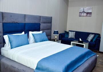Фото номера Улучшенный двухместный номер с 1 кроватью Отель Supreme Hotel Baku г. Баку 7